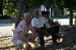 Foto im Hof vor dem Abendessen