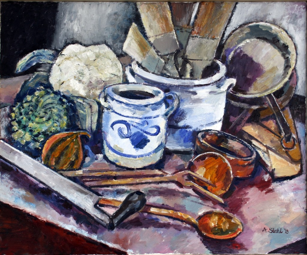 Küchenutensilien und Blumenkohl