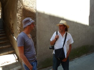 Arne Stahl mit einem Teilnehmer beim Ausflug (rechts im Bild)