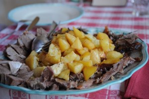 Spanferkel "toskanische Art mit Ofenkartoffeln"